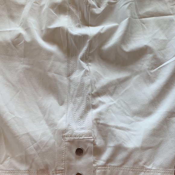 NWT. Zenergy by Chicos shorts - Picture 5 of 8